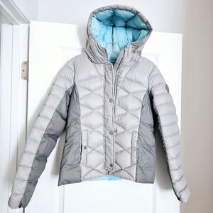 Hollister Ultimate Down Puffer Jacket Stone Gray and Aqua Size Medium
